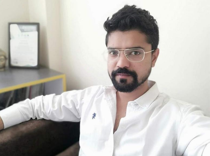 Dr. Swapnil Gupta
